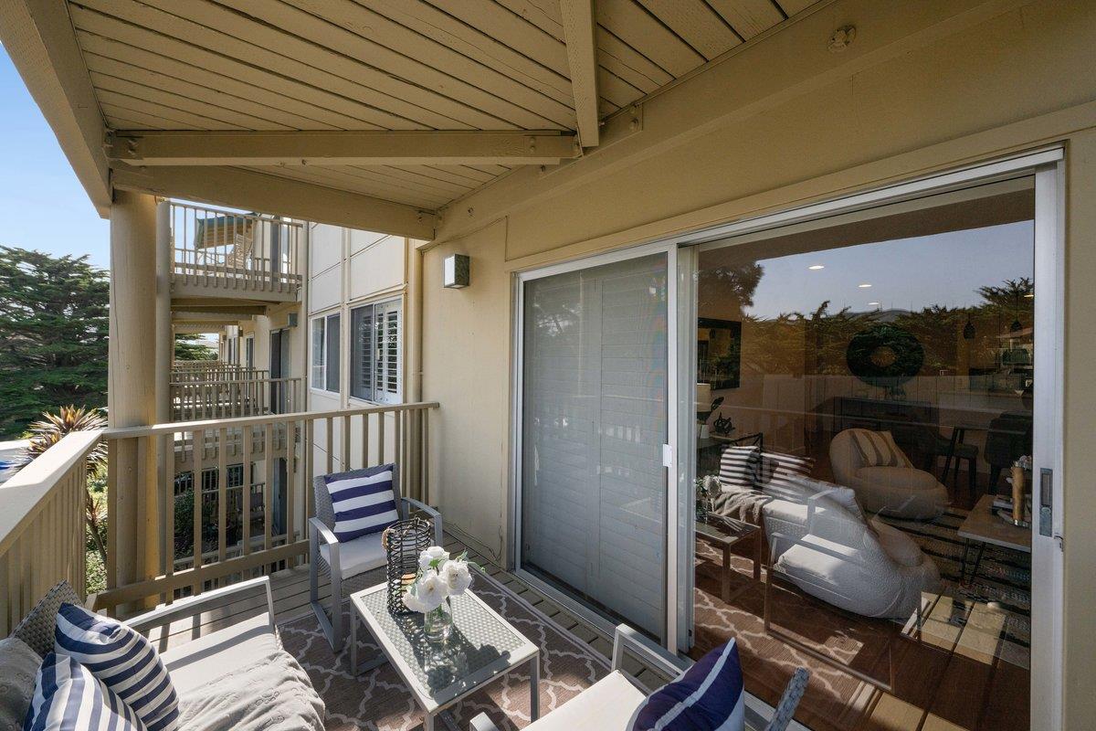 396 Imperial WAY 207
