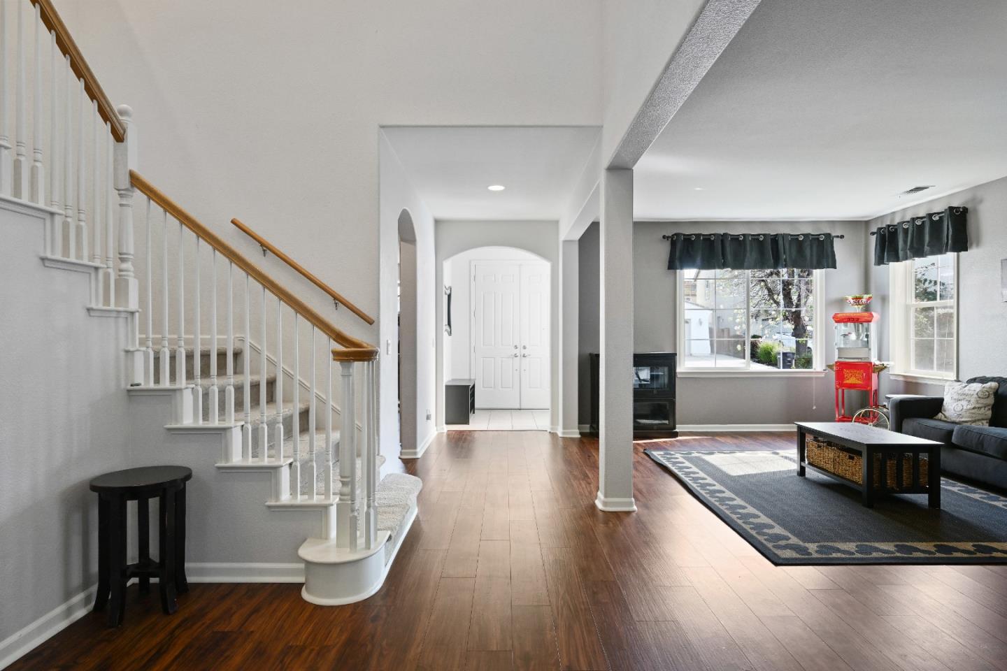 5153 Fern Ridge CIR