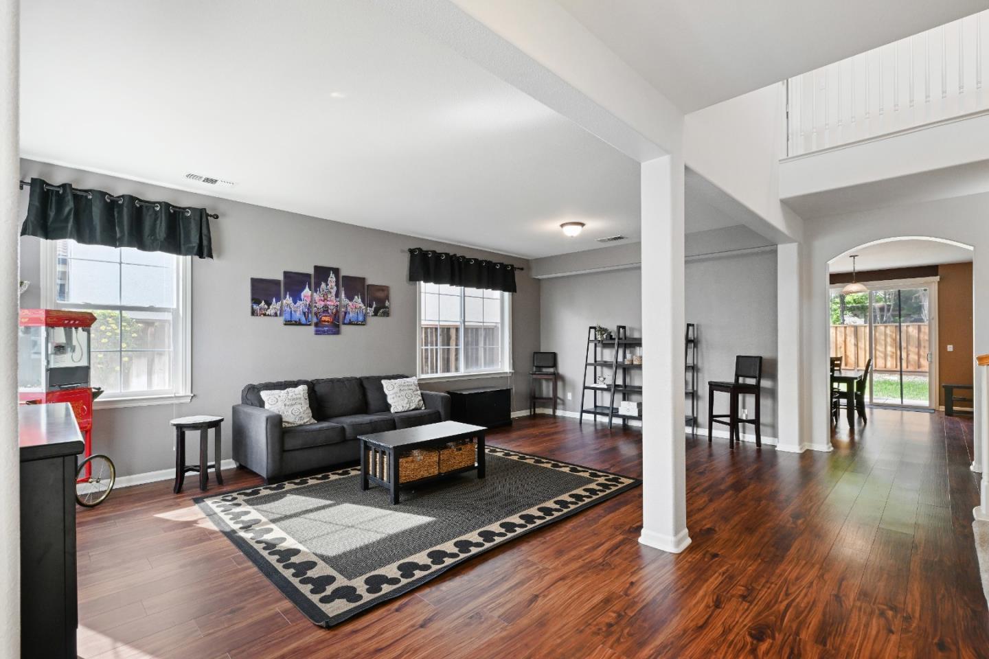5153 Fern Ridge CIR