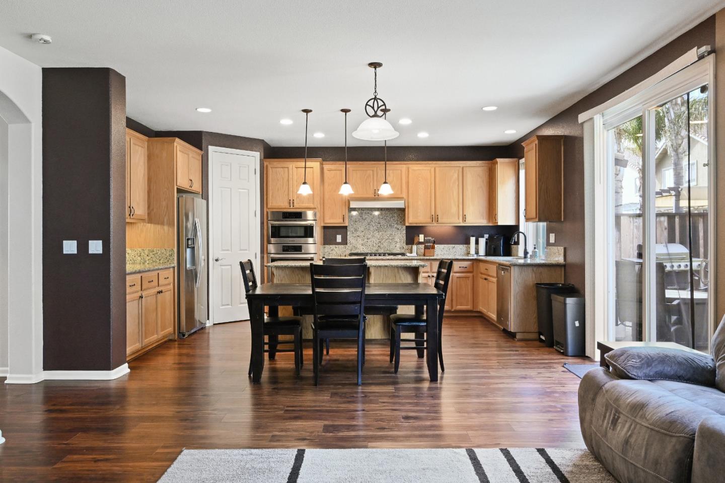 5153 Fern Ridge CIR