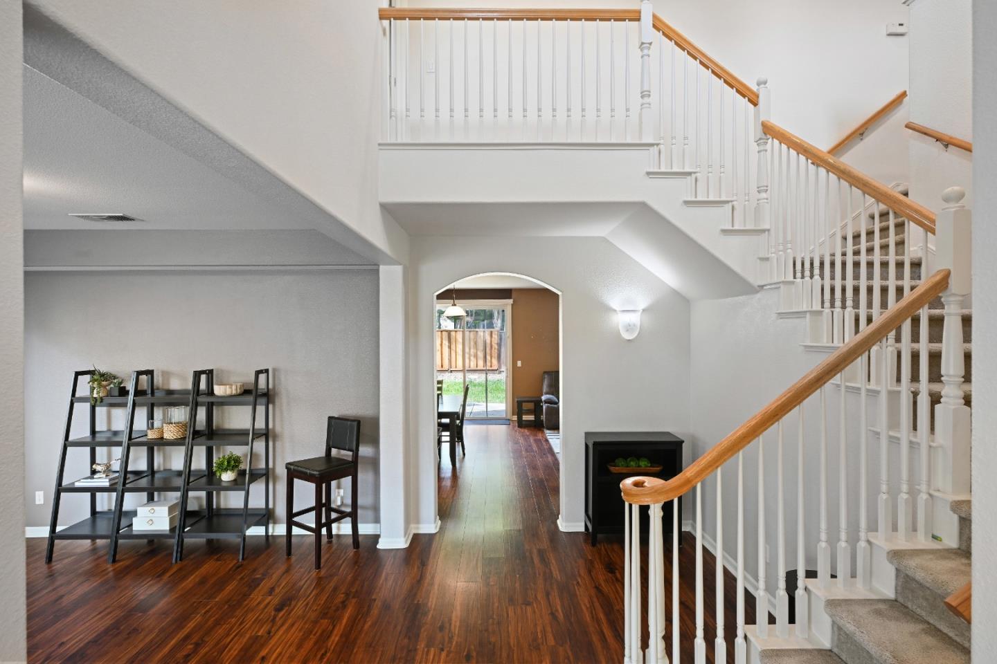 5153 Fern Ridge CIR