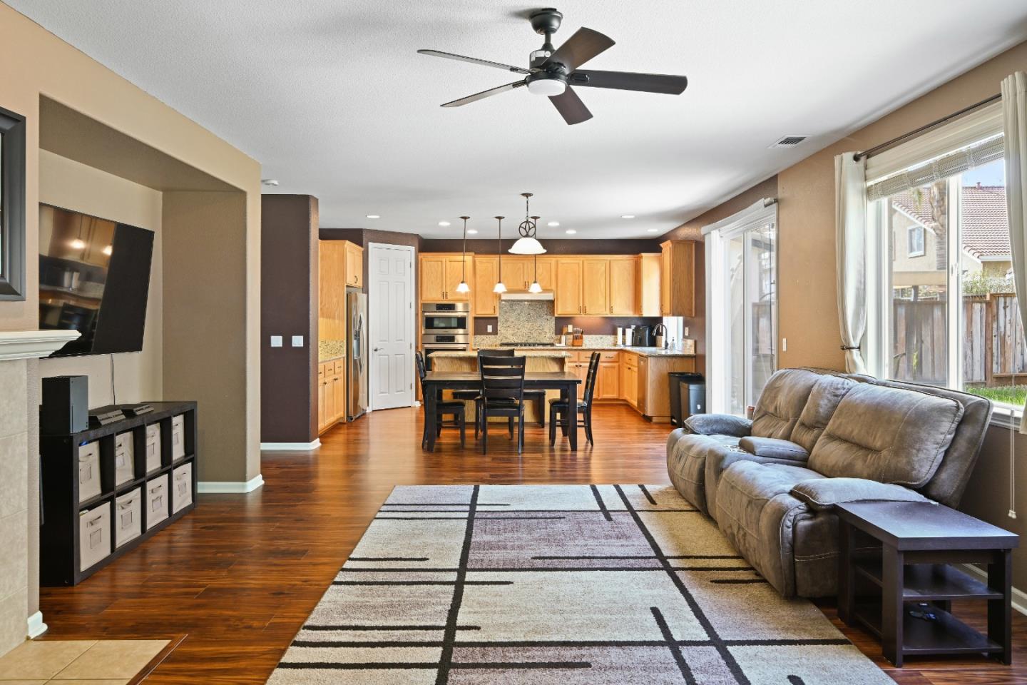 5153 Fern Ridge CIR
