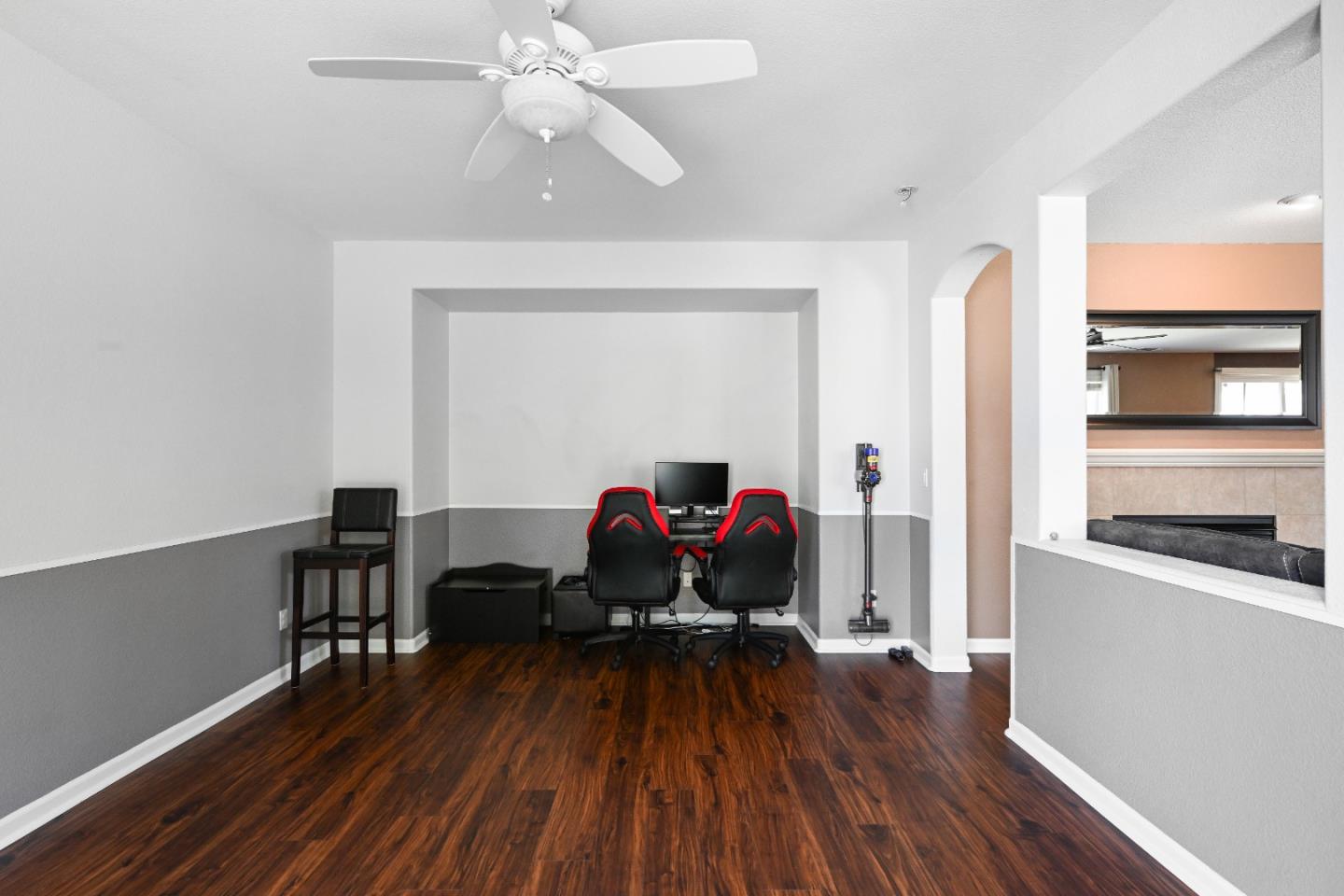5153 Fern Ridge CIR