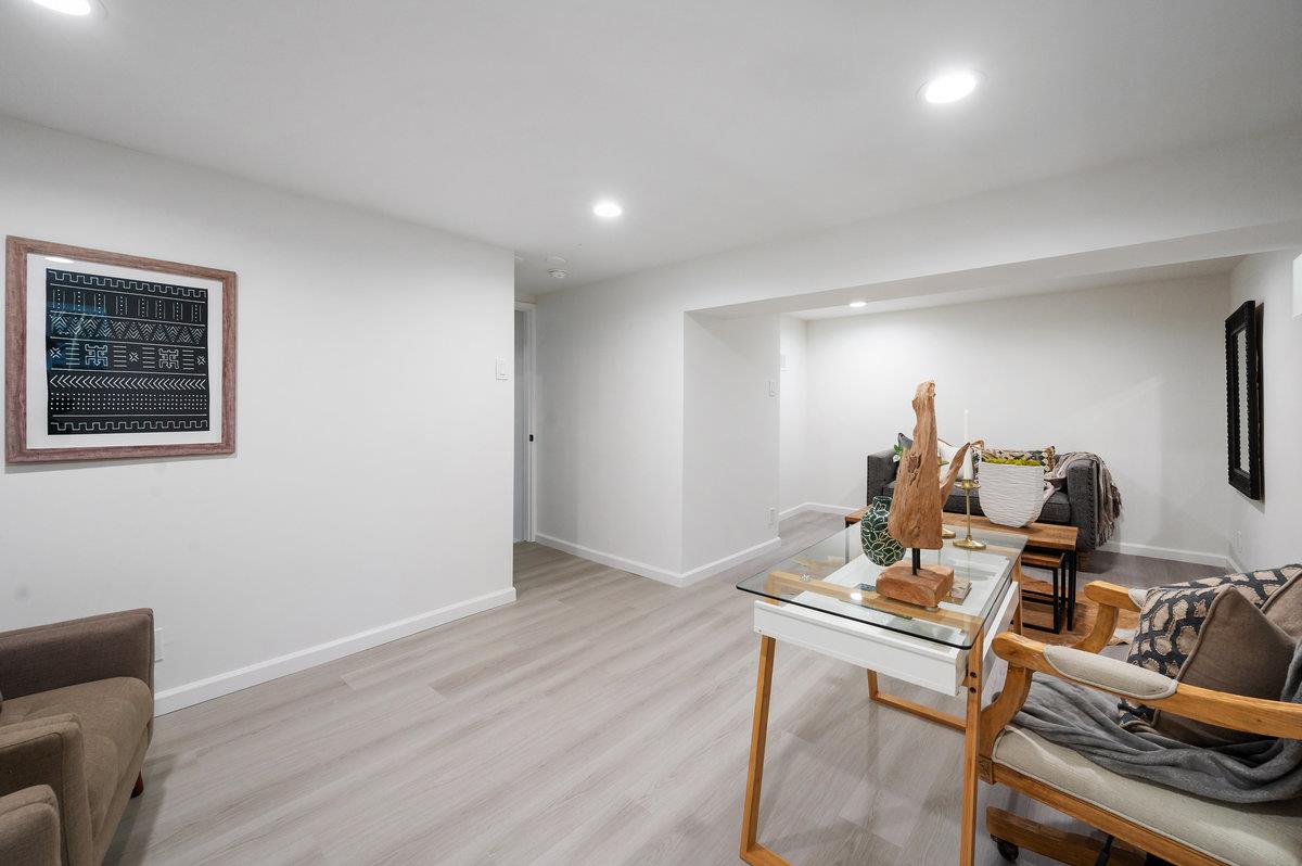 2311 Bennington DR
