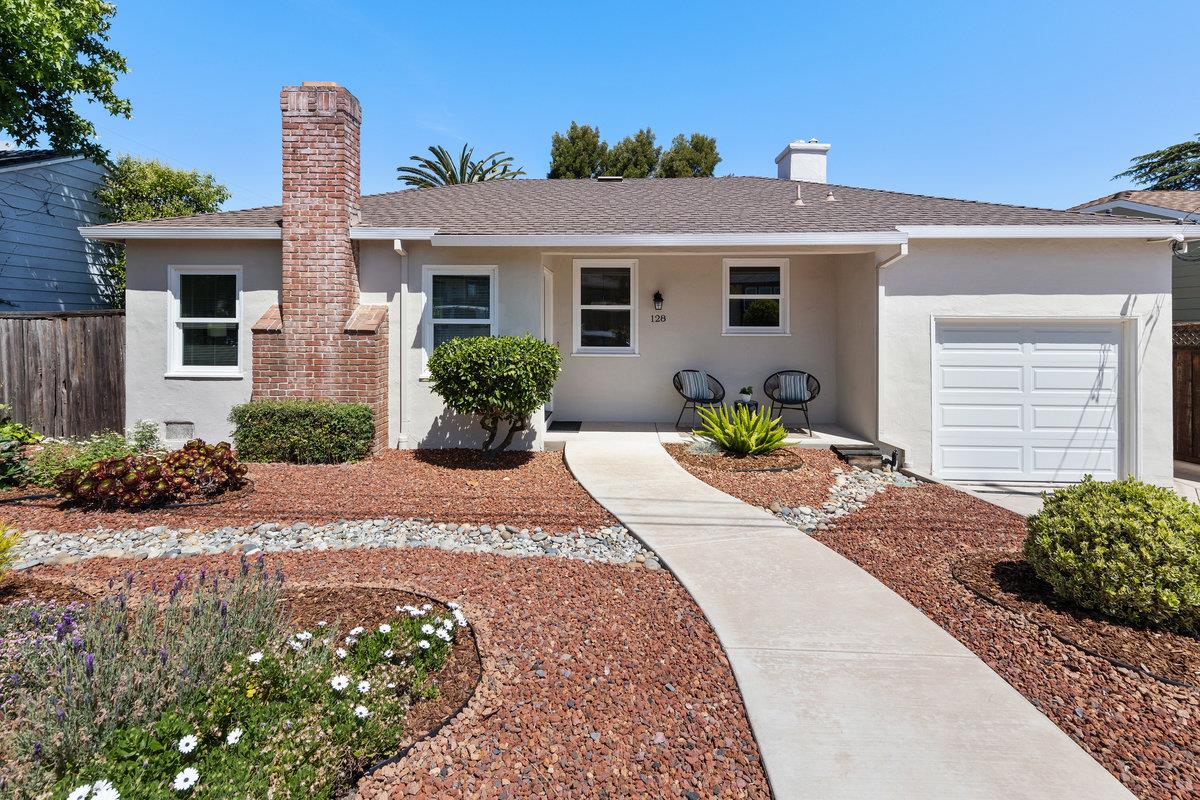 128 Darcy AVE