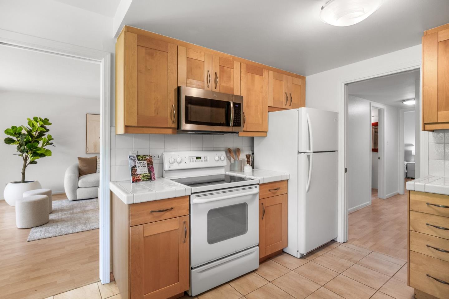2361 Sharon RD