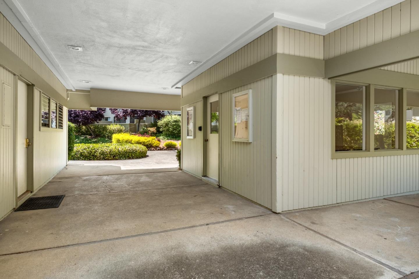 2361 Sharon RD