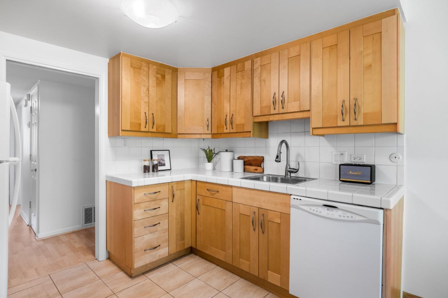 2361 Sharon RD