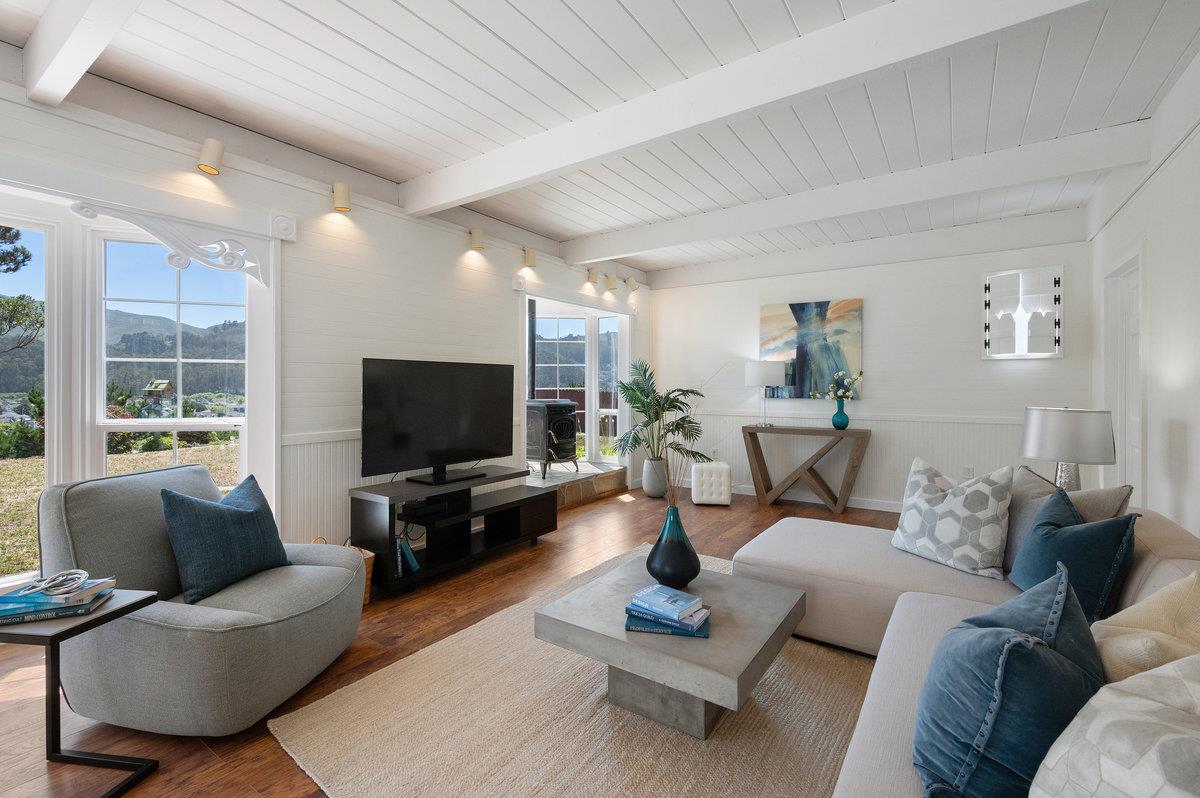 768 Alta Vista Drive
