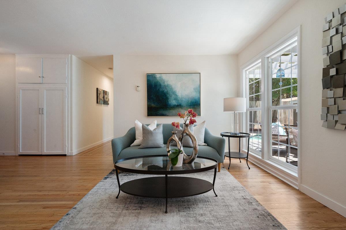 768 Alta Vista Drive
