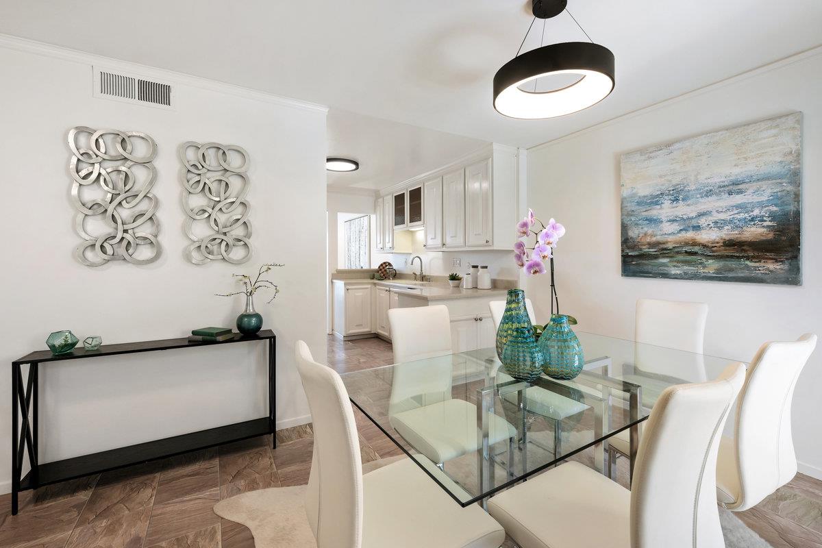 858 Stonegate Drive