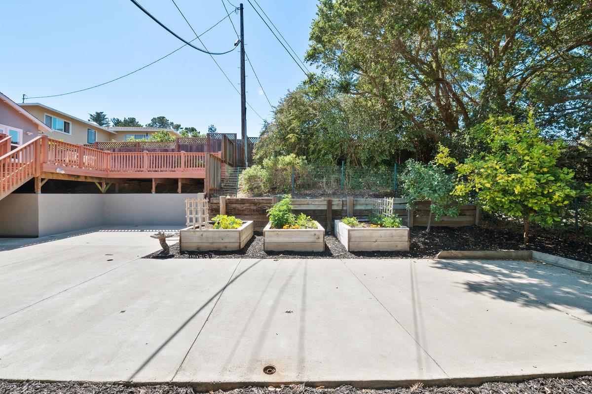 2580 Princeton Drive