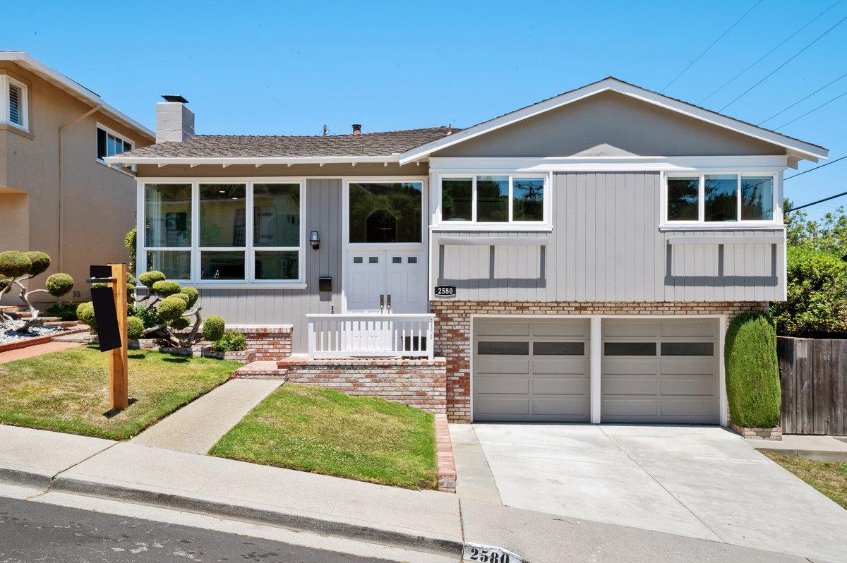 2580 Princeton Drive