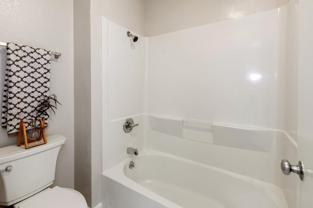360 Innisfree Drive