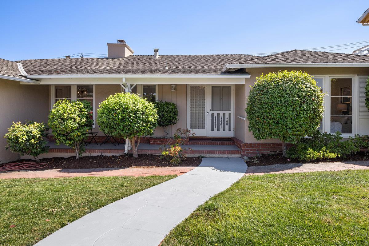 1202 Woodland Drive