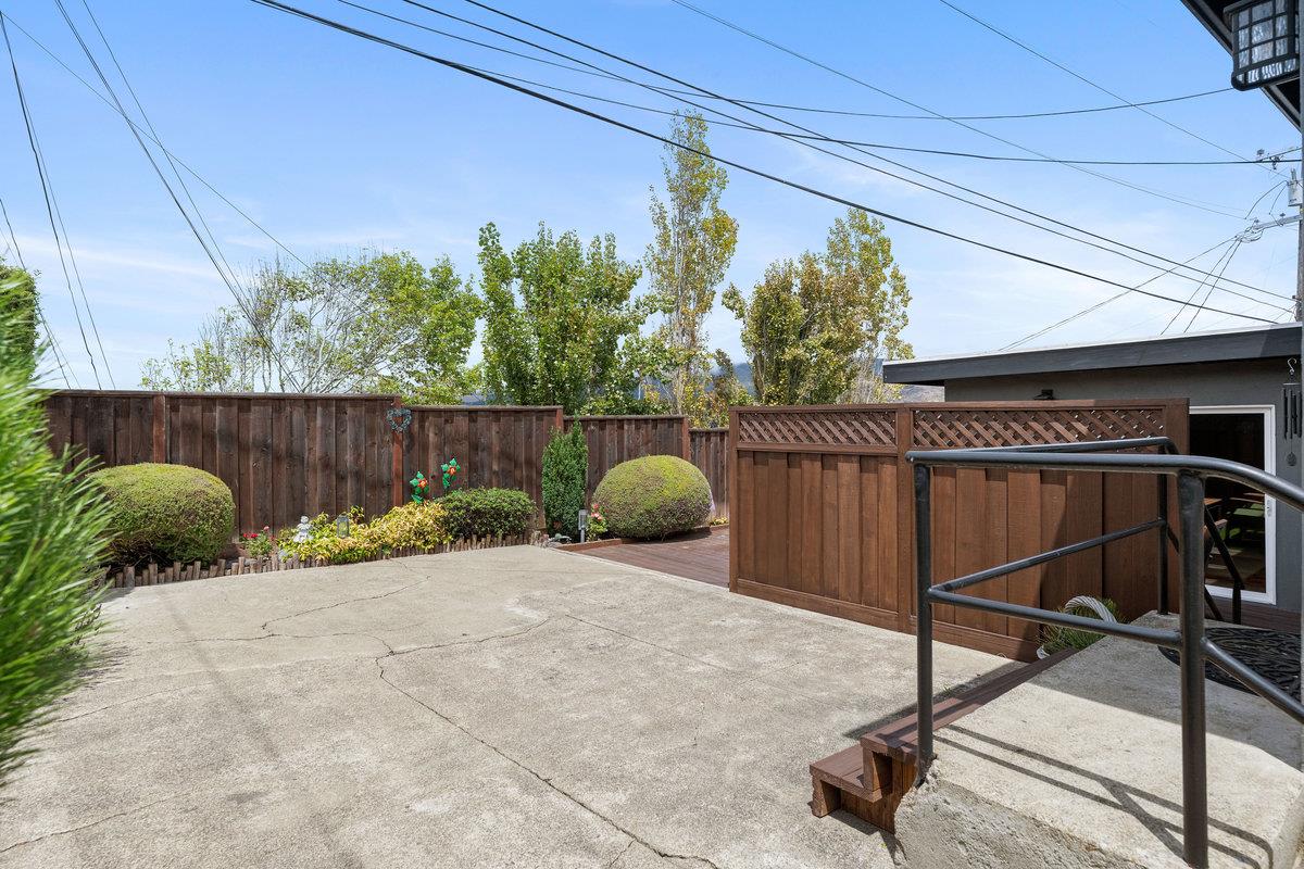 356 King Drive