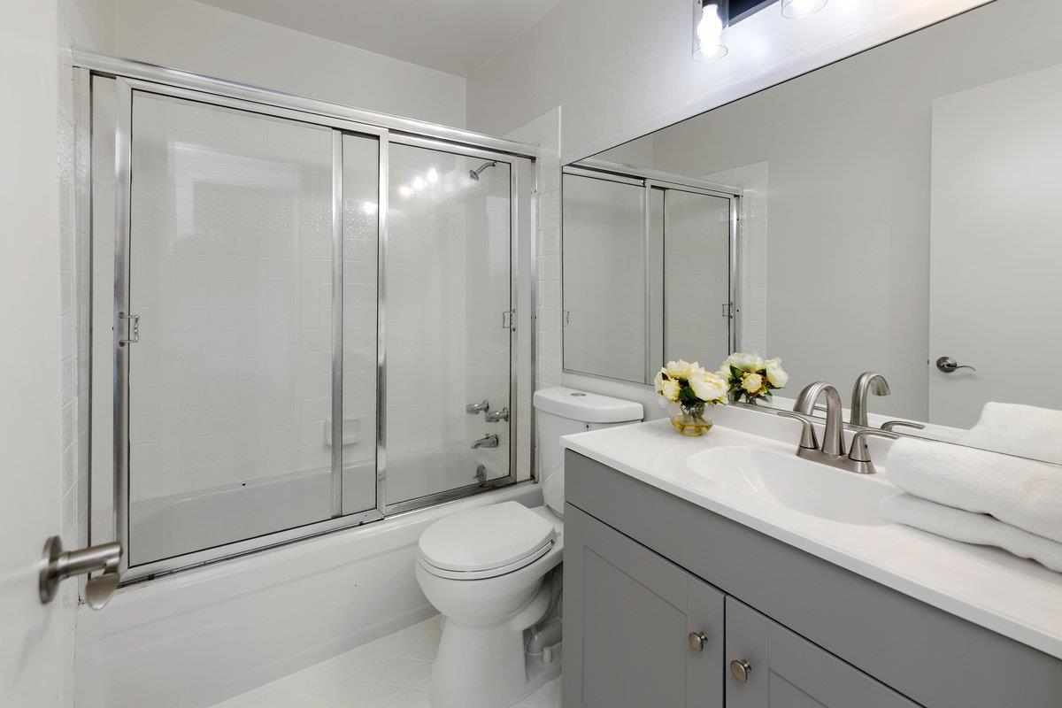 2449 Unwin Court
