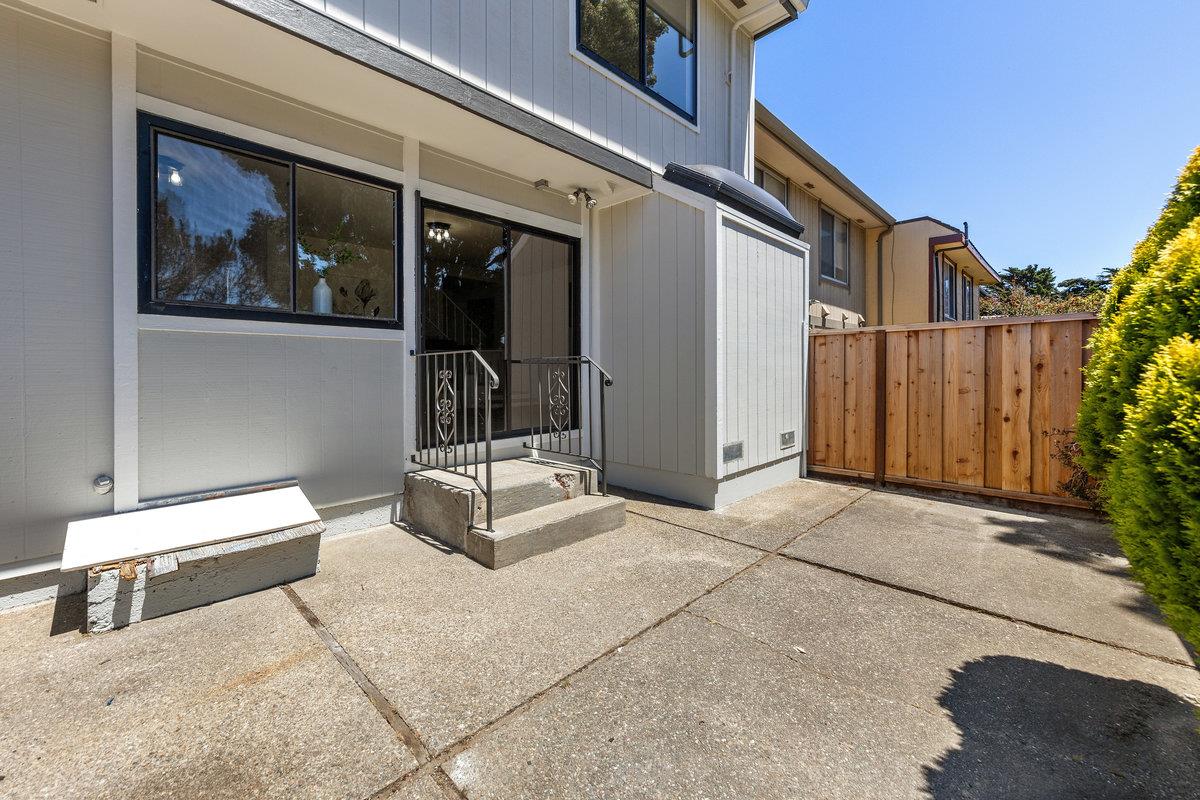 2449 Unwin Court