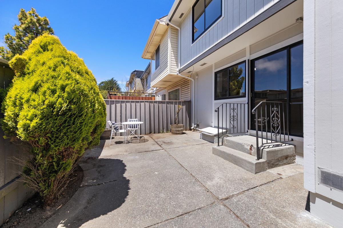 2449 Unwin Court