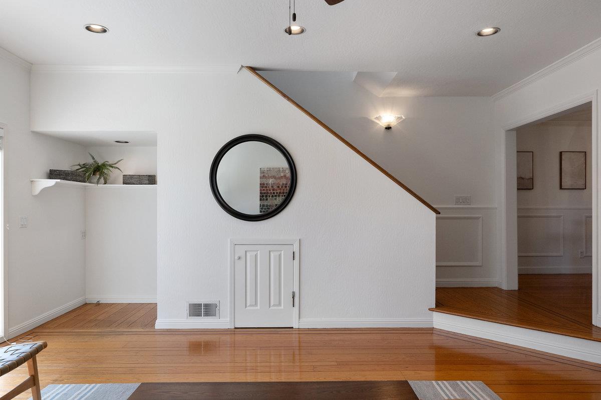 403 Santa Florita Avenue
