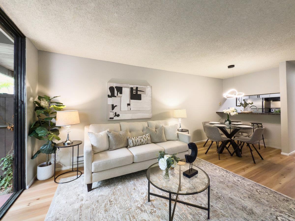 8124 Shelter Creek Lane