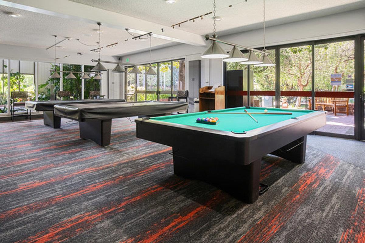 8124 Shelter Creek Lane