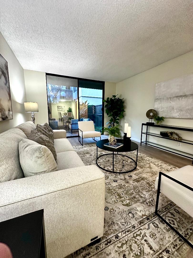 7142 Shelter Creek Lane