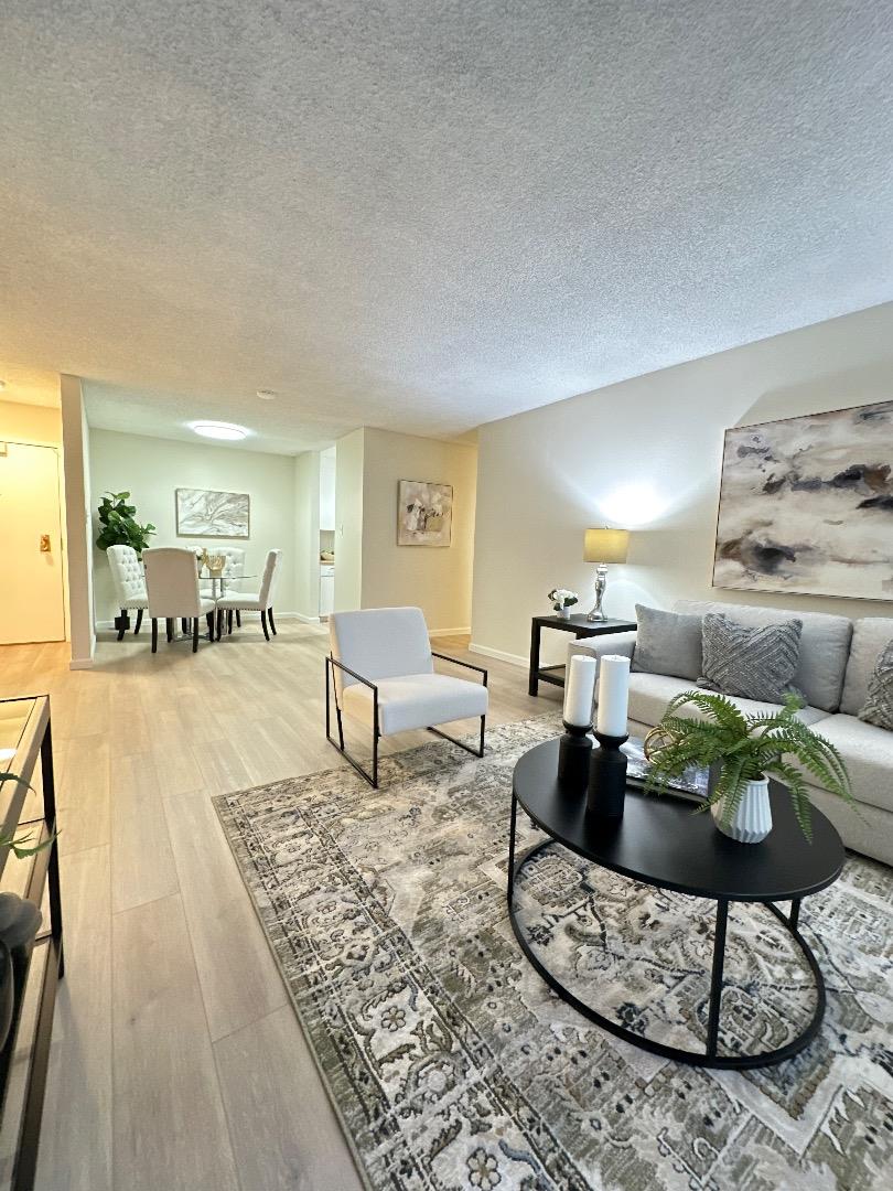 7142 Shelter Creek Lane