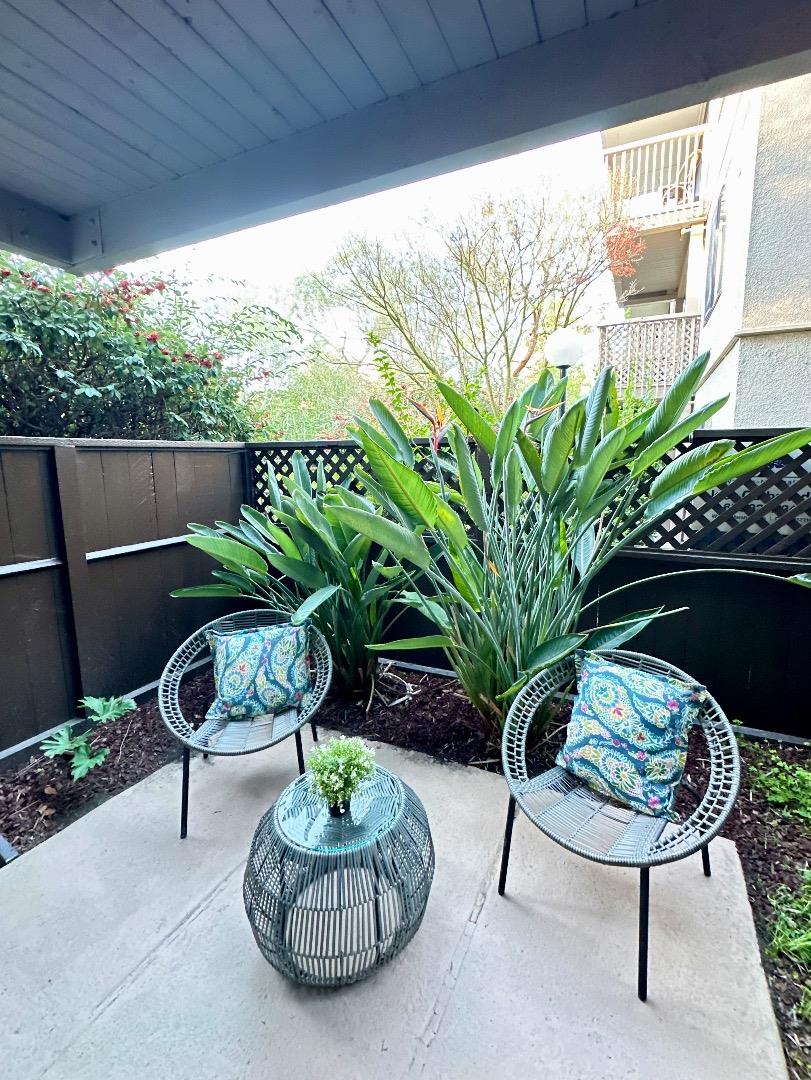 7142 Shelter Creek Lane