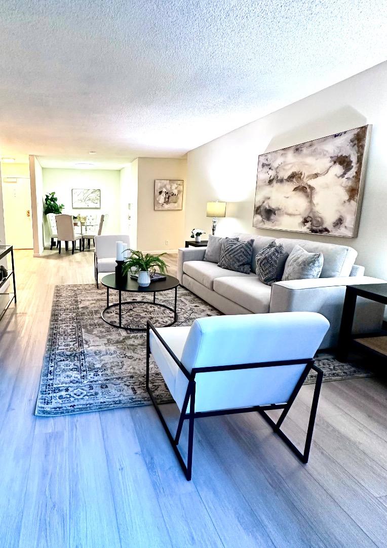 7142 Shelter Creek Lane