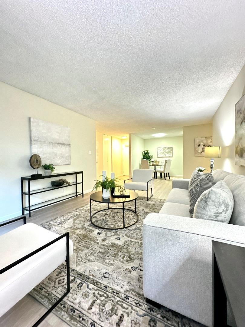 7142 Shelter Creek Lane