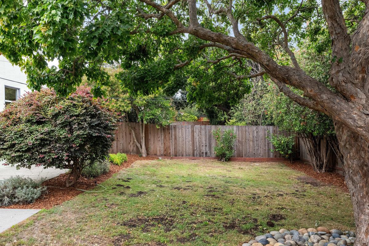 774 Acacia Avenue
