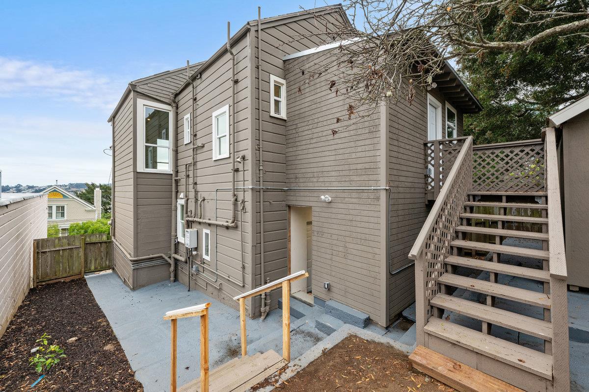 360 Laidley Street