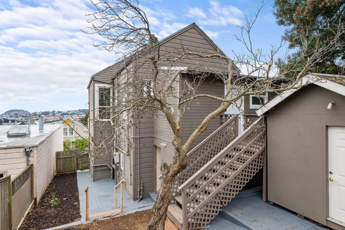 360 Laidley Street