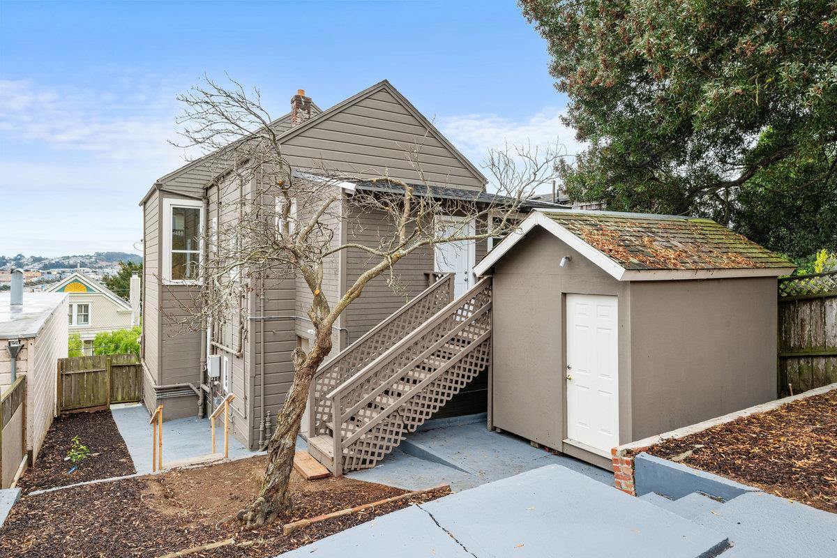 360 Laidley Street