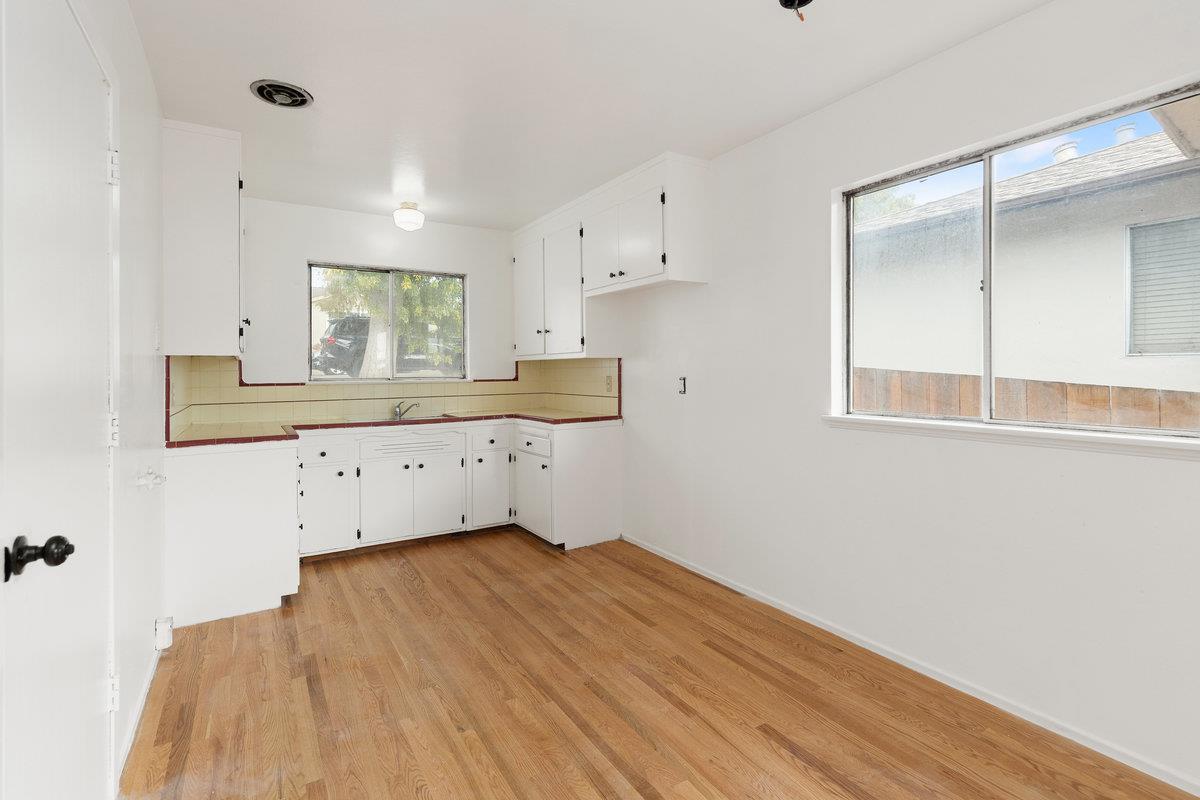 831-841 Santa Lucia Avenue