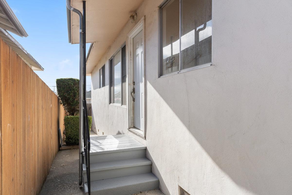 831-841 Santa Lucia Avenue