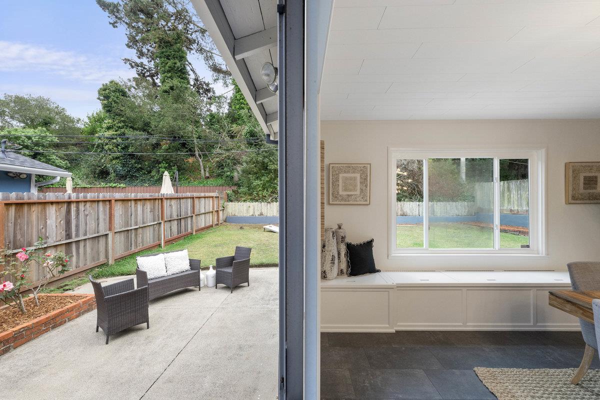 2341 Rollingwood Drive