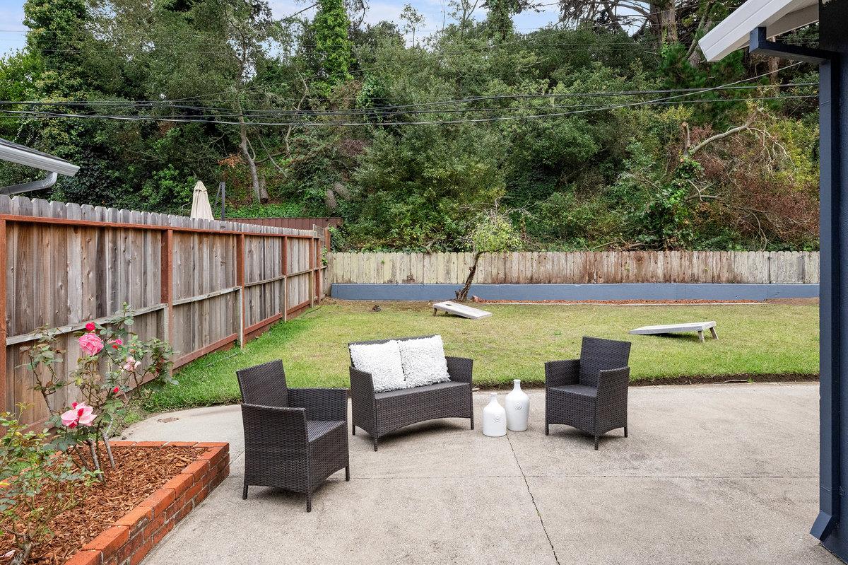 2341 Rollingwood Drive