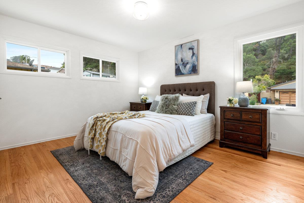 2341 Rollingwood Drive