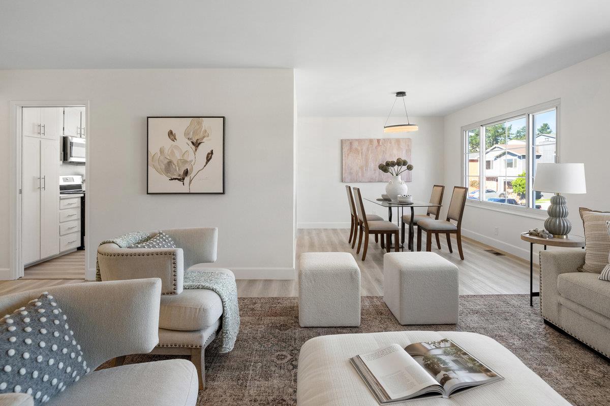 15 Eastridge Circle