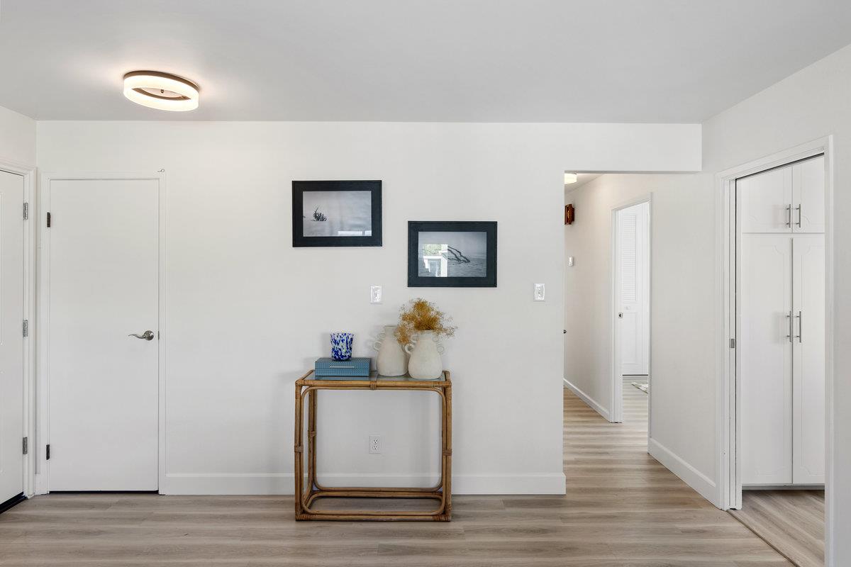 15 Eastridge Circle