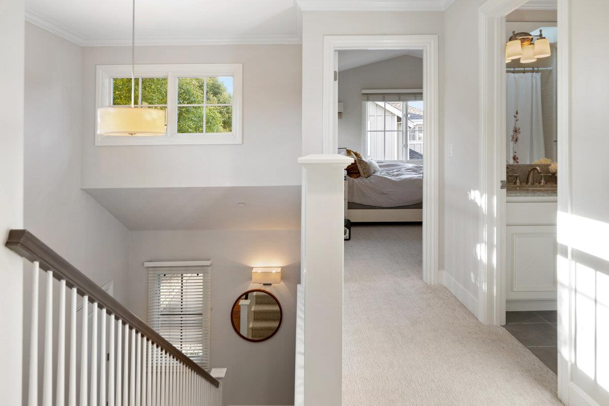 1587 Kentfield Avenue