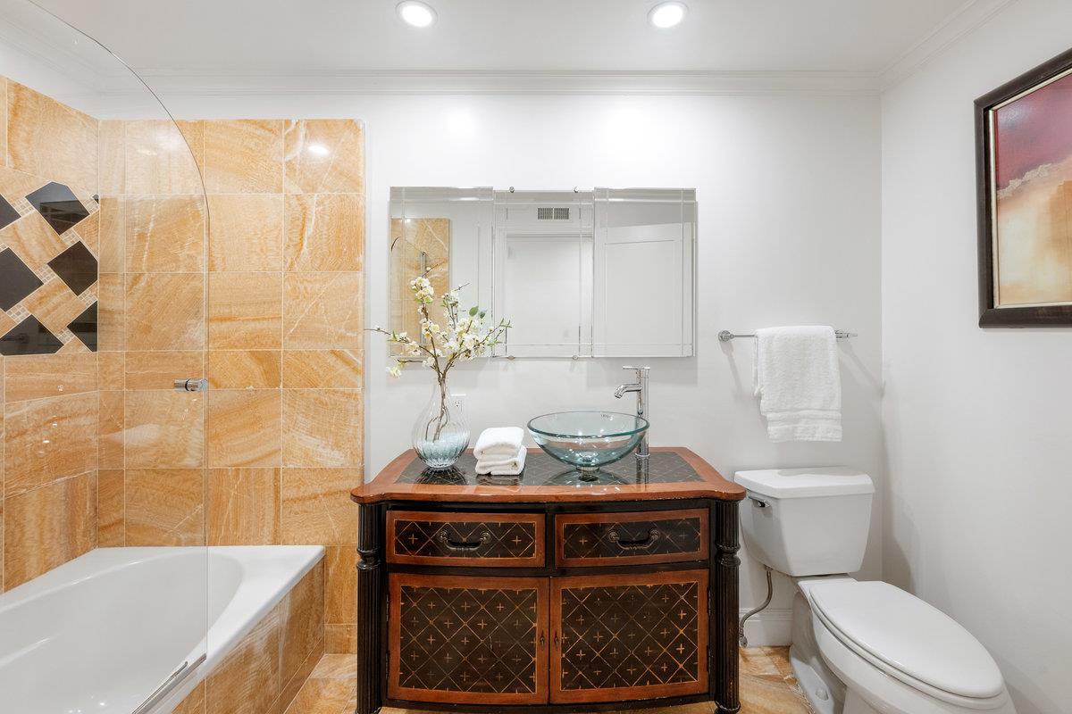 1361 Encina Drive