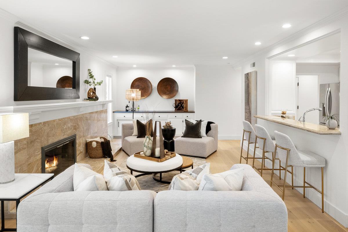 1361 Encina Drive
