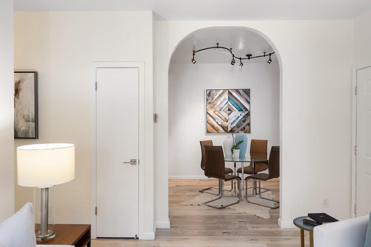 453 Cork Harbour Circle E