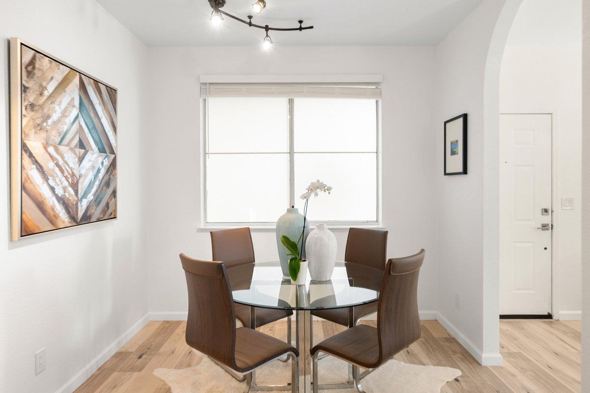 453 Cork Harbour Circle E