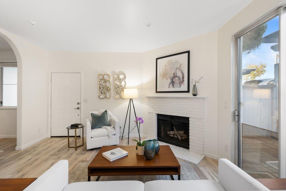 453 Cork Harbour Circle E