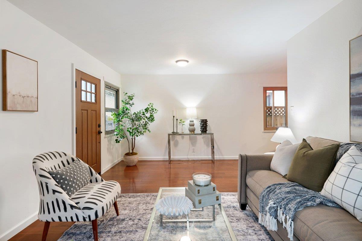 1058 Montgomery Avenue