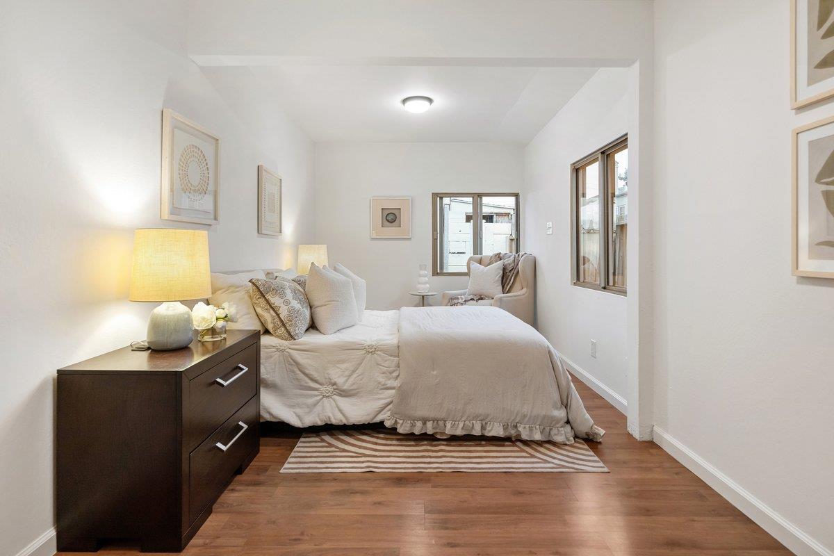 1058 Montgomery Avenue